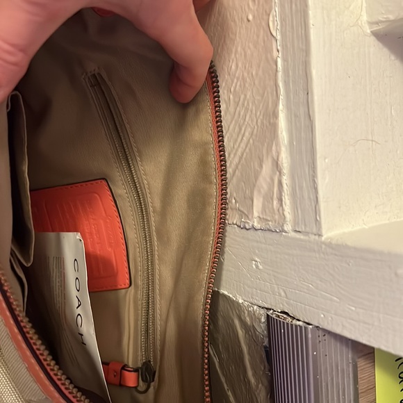 Coach handbag - Picture 3 of 5